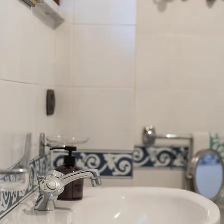 Nel Cuore Del Centro Storico Di *