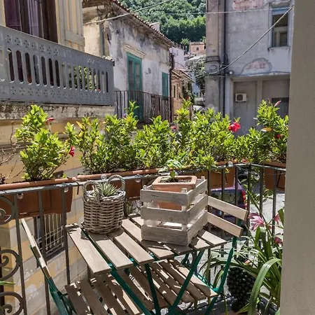 شقة Nel Cuore Del Centro Storico Di ماراتييا