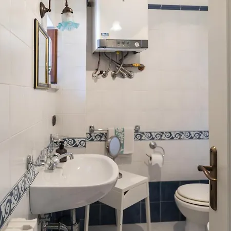 شقة Nel Cuore Del Centro Storico Di *