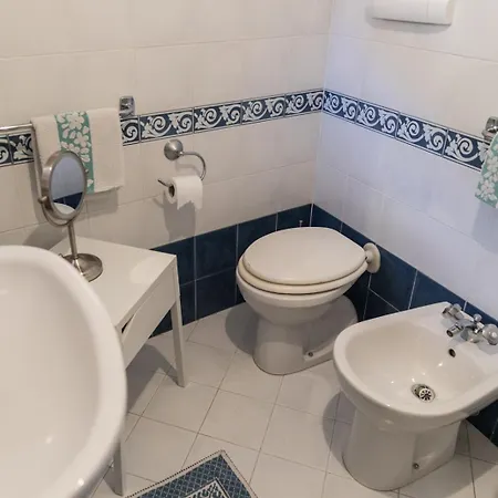 Nel Cuore Del Centro Storico Di *