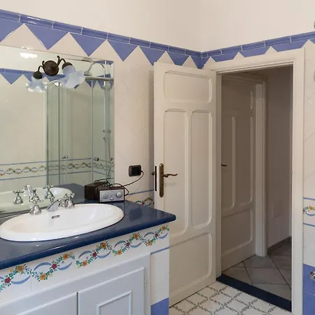 Nel Cuore Del Centro Storico Di *